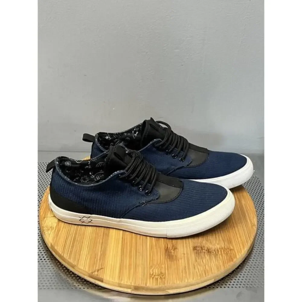 Croydon shoes Mens size 7.5 black Blue lace up casual skater 800120681‎ Casual